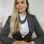 Маја-Степаноска-соработник-за-работа-со-население-на-Халкбанк