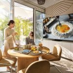 QN80F_PERS_STAND_BeautyShot_20623 R3