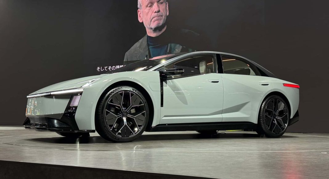 conceito-antecipa-nova-geracao-do-toyota-corolla---fotos-ao-vivo